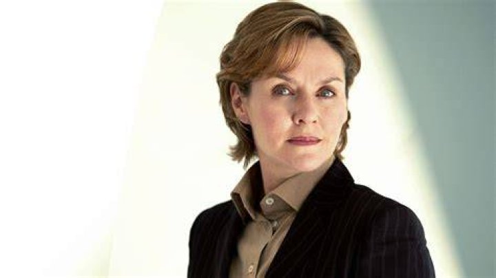 Amanda Burton Amanda Burton