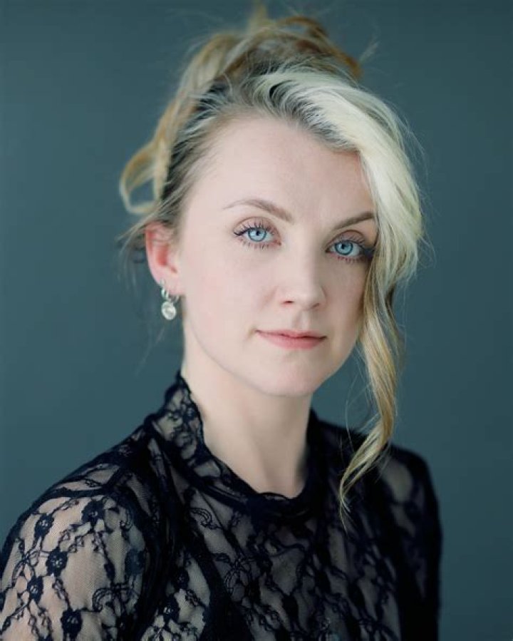 Evanna Lynch Net Worth