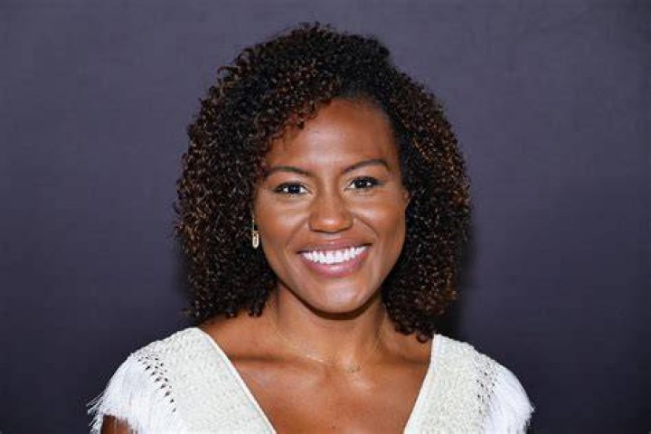 Is Janai Norman in a Sorority? 1 Janai Norman