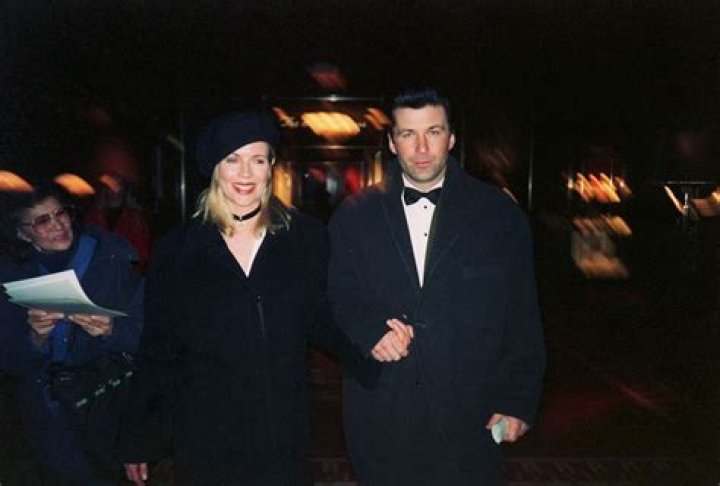 Kim Basinger source people.com