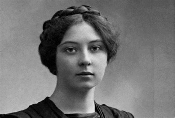 Sigrid Undset Sigrid Undset